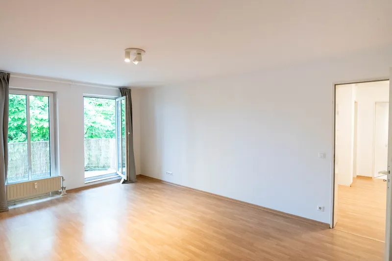 Helle 2-Raumwohnung mit Balkon und Aufzug — photo 1